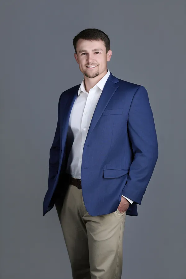 Healthcare Headshots for a Professional Patient-Facing Presence - Healthcare article